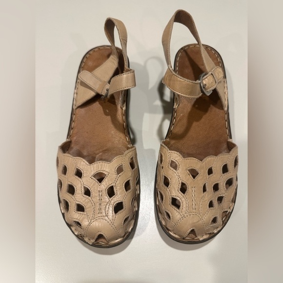 Josef Seibel Tan Cutout Sandals size 41 - Picture 1 of 6